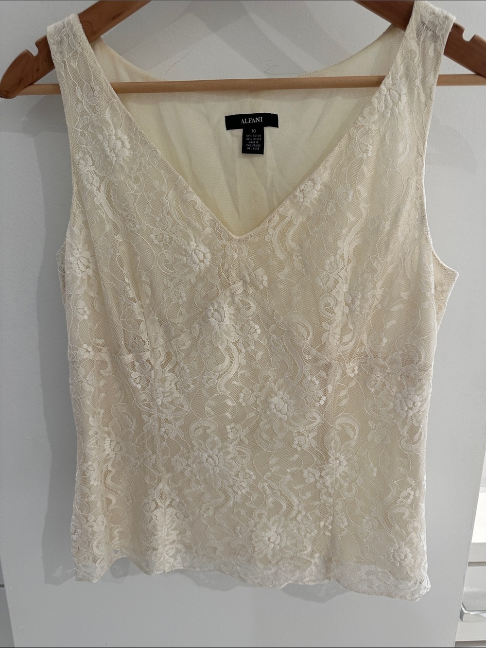 Alfani Cream Lace V-Neck Camisole Tank